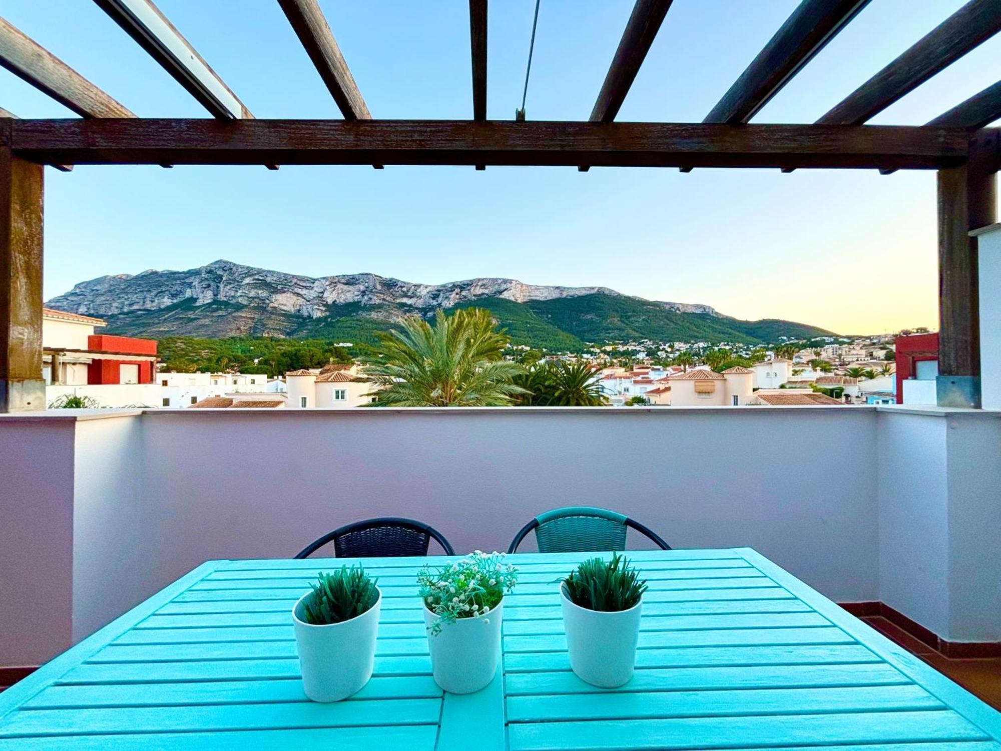 Hoteltype Penthouse 2 Beds, Parking, Wifi & Pool Stunning Views Dénia Buitenkant foto